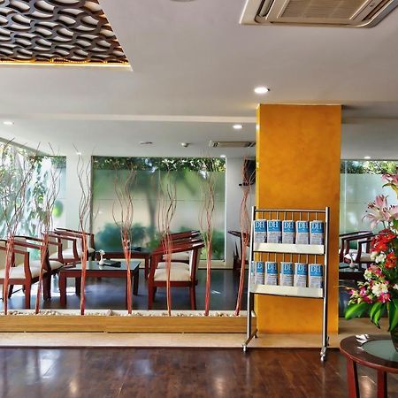Icon Suites By Bhagini Bangalore Exterior photo
