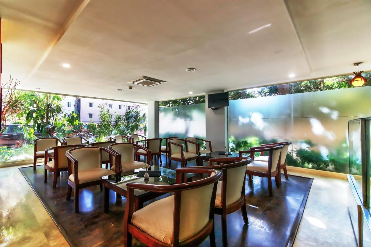 Icon Suites By Bhagini Bangalore Exterior photo